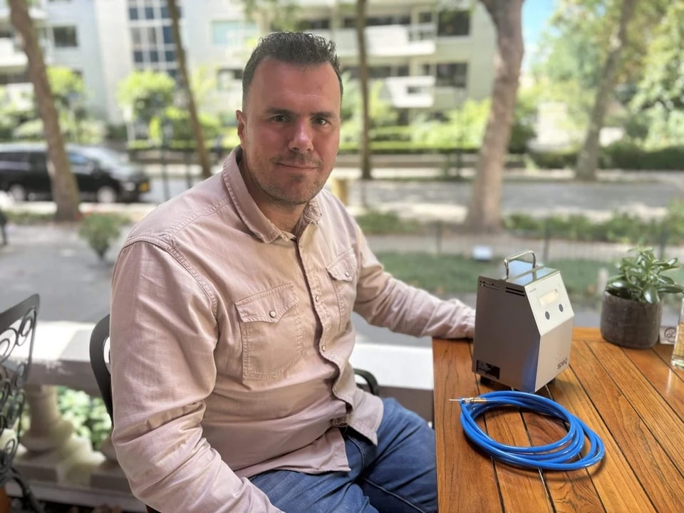 牙人, 基夫特说, 电子邮件 牙人, 基夫特说, 电子邮件