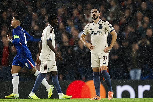 本赛季阿贾, 比赛中, dNJcb